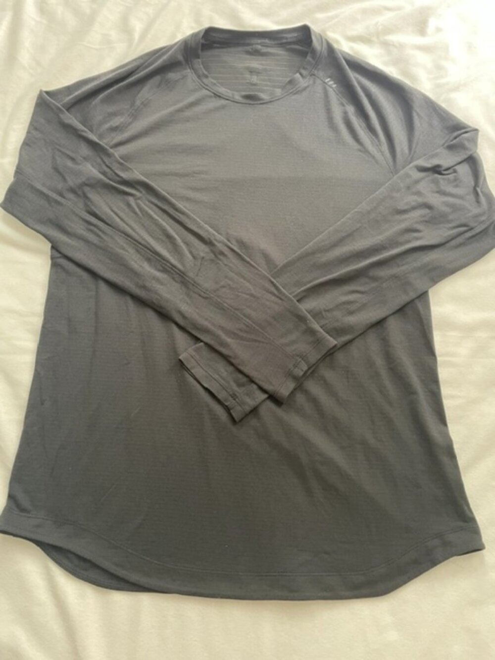 Lululemon Men’s Long Sleeve Metal Vent Tech Shirt Tops, Black, Size M
